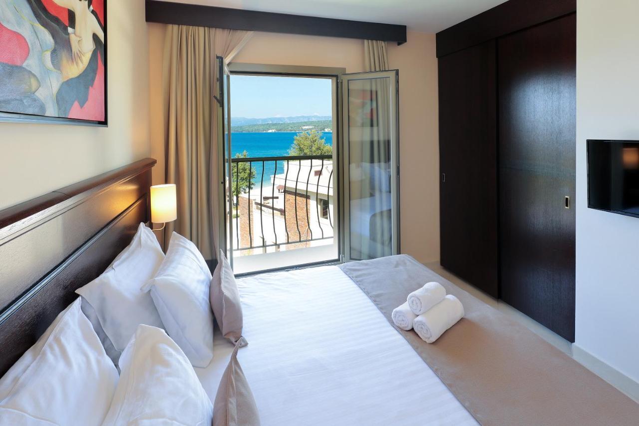 מאלינסקה Blue Waves Resort מראה חיצוני תמונה