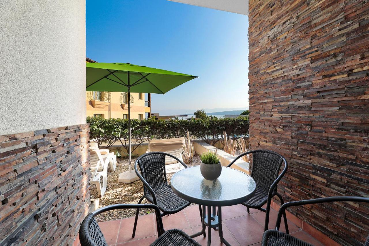 מאלינסקה Blue Waves Resort מראה חיצוני תמונה