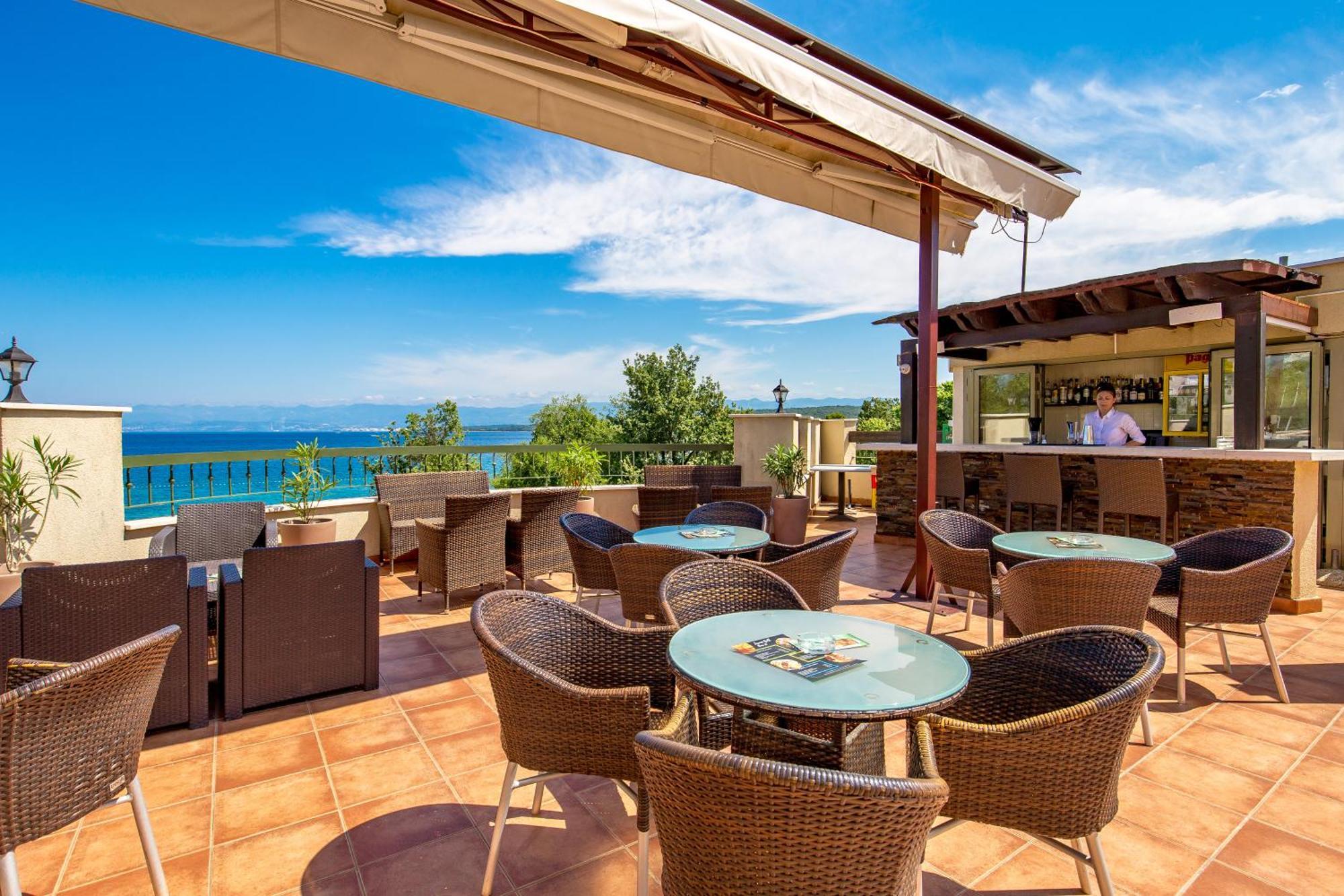 מאלינסקה Blue Waves Resort מראה חיצוני תמונה