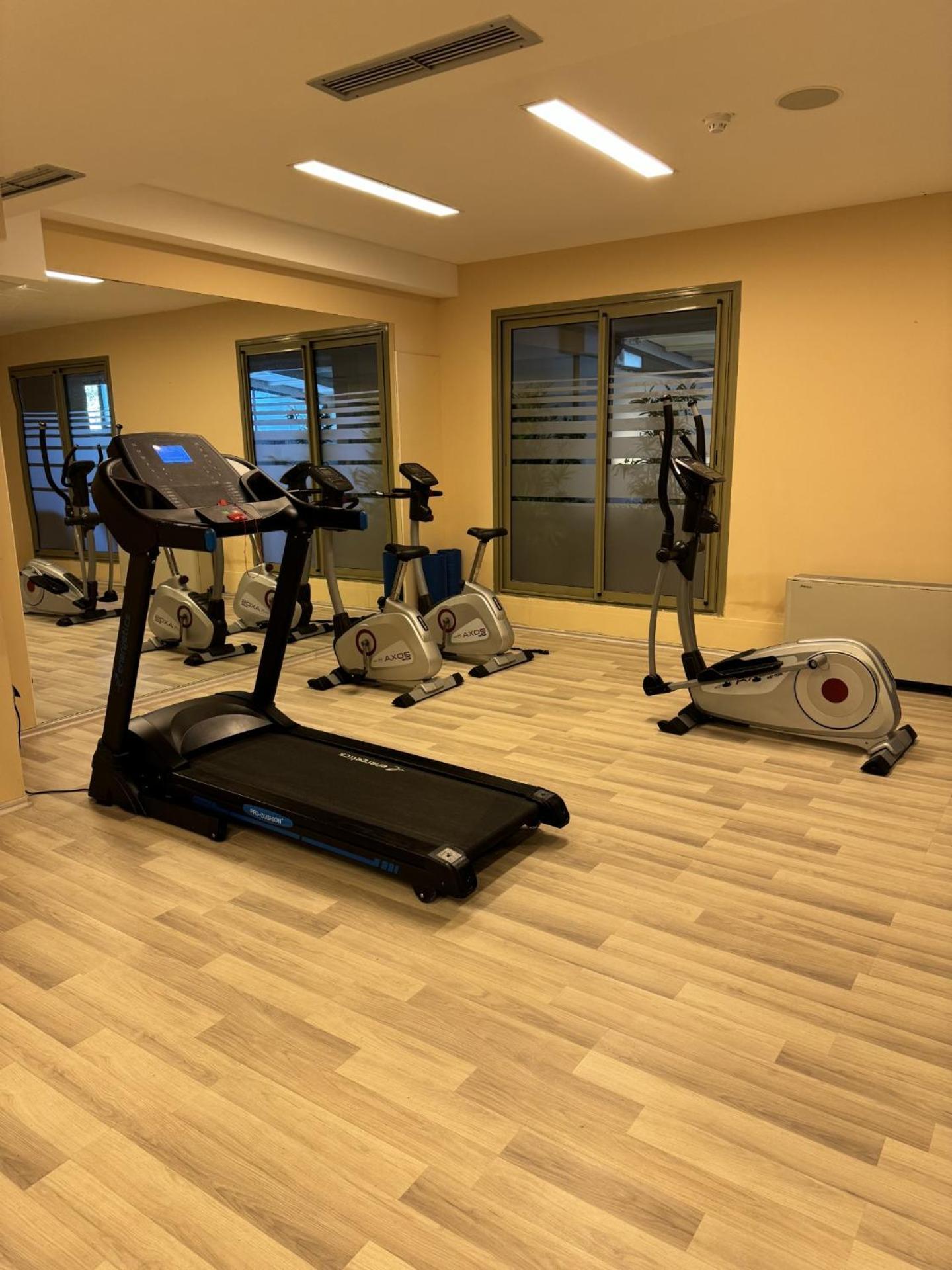 מאלינסקה Blue Waves Resort מראה חיצוני תמונה